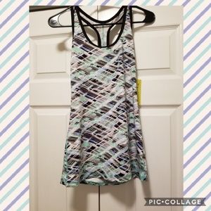 Workout tank top